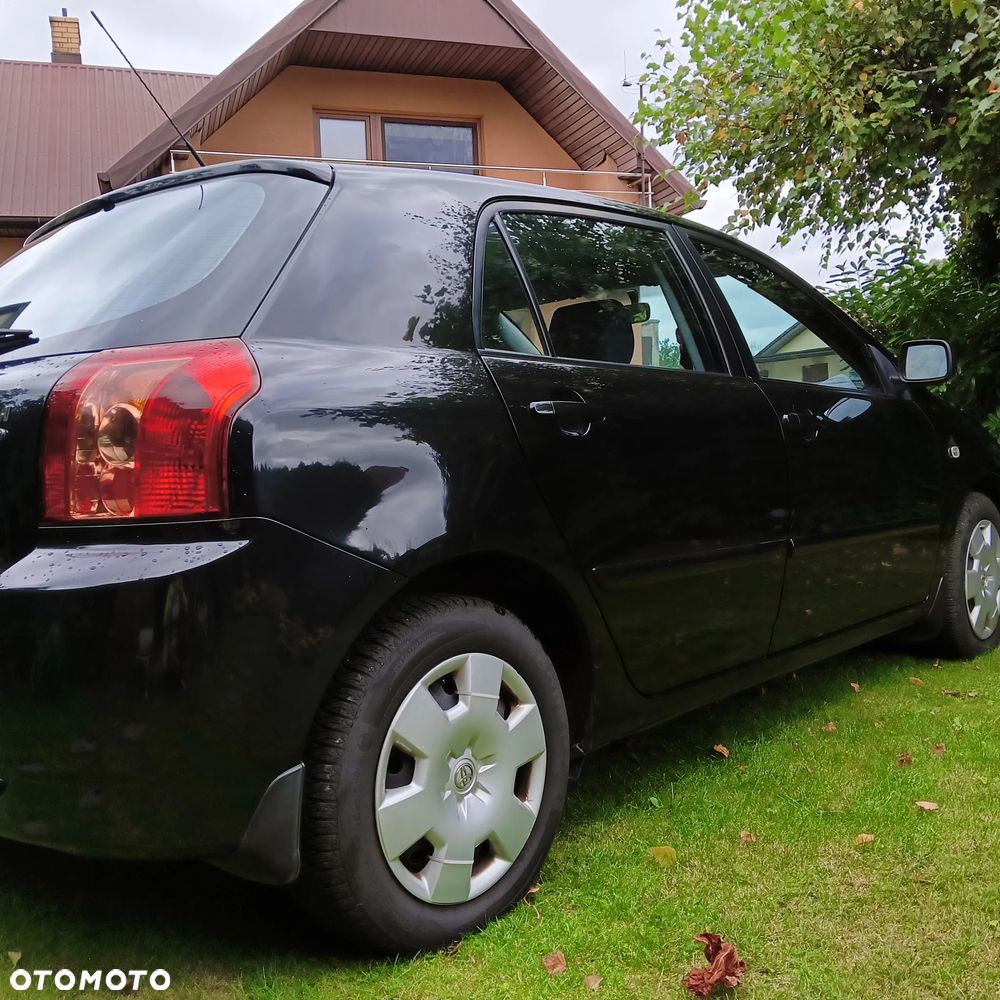 Toyota Corolla 1.4 D-4D Luna - 7