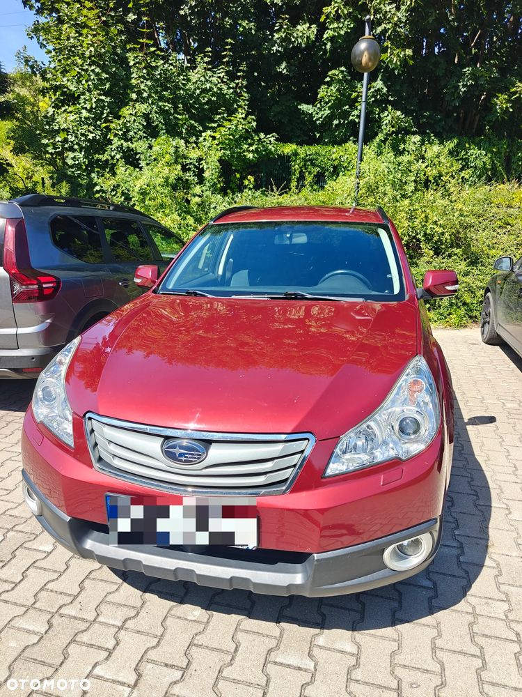 Subaru Outback 2.5i Lineartronic Comfort - 1