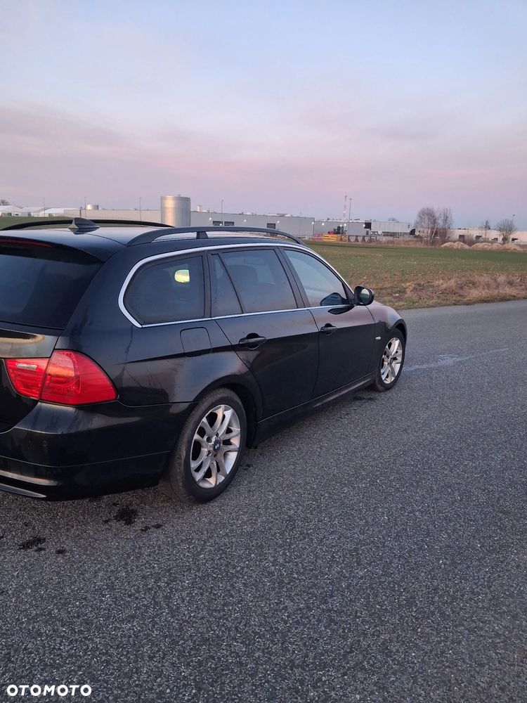 BMW Seria 3 318d DPF Edition Exclusive - 6