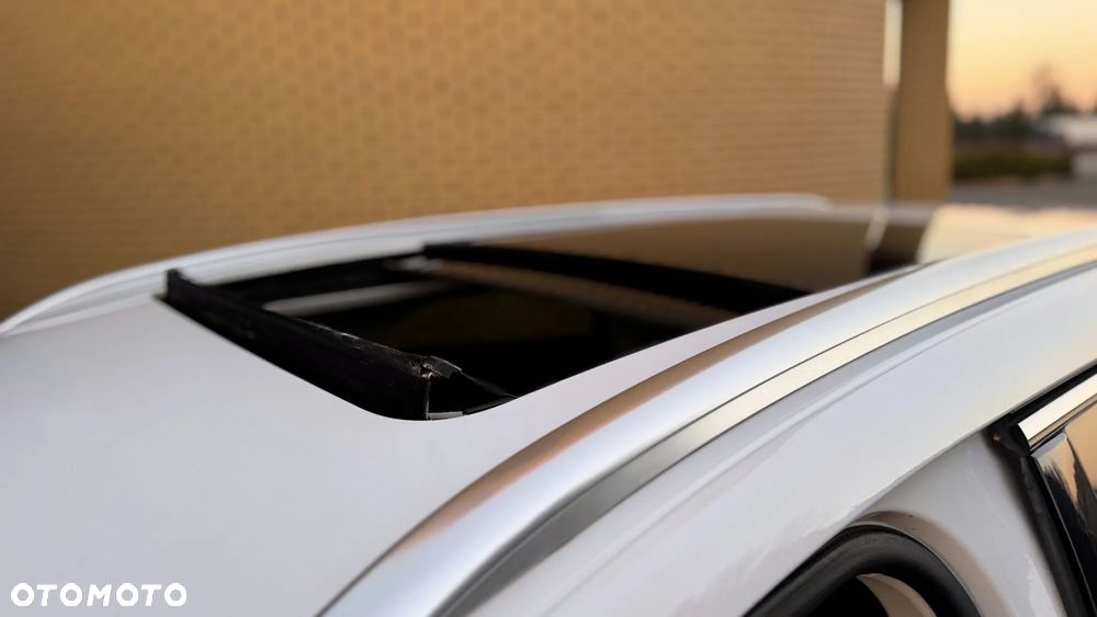 Ford Mondeo 2.0 TDCi Start-Stopp Titanium - 27