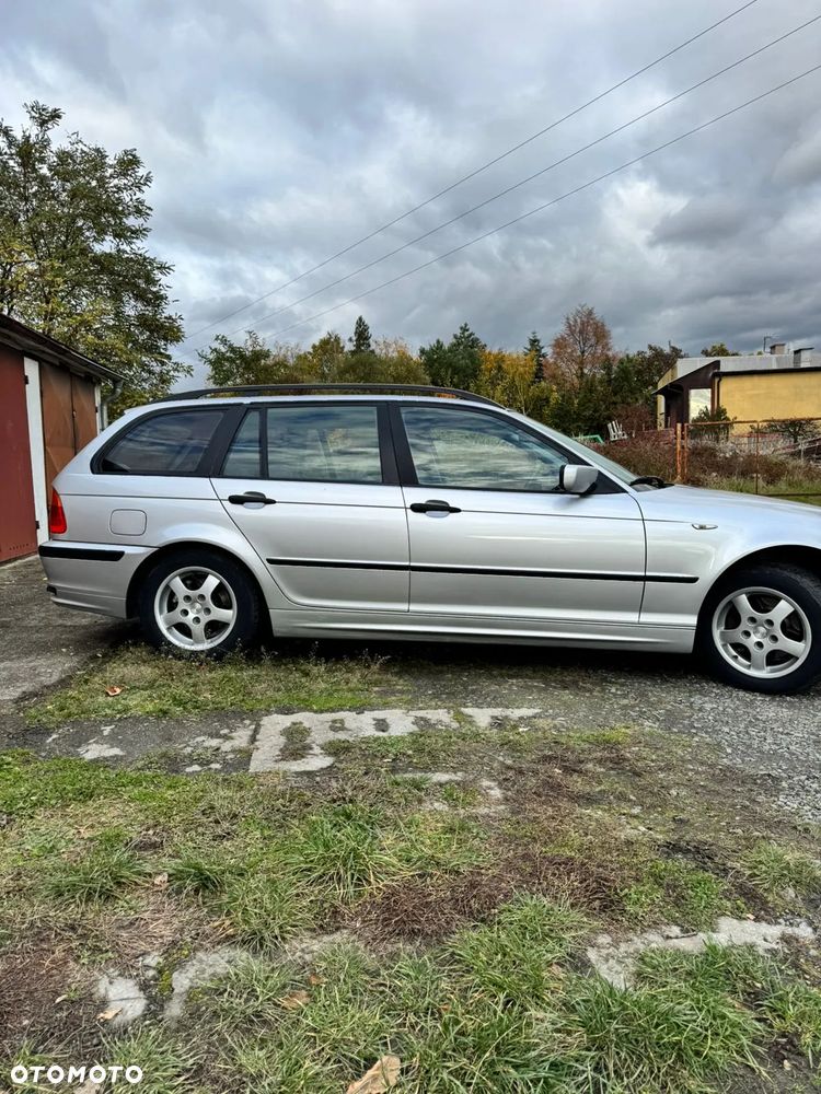 BMW Seria 3 318i - 2