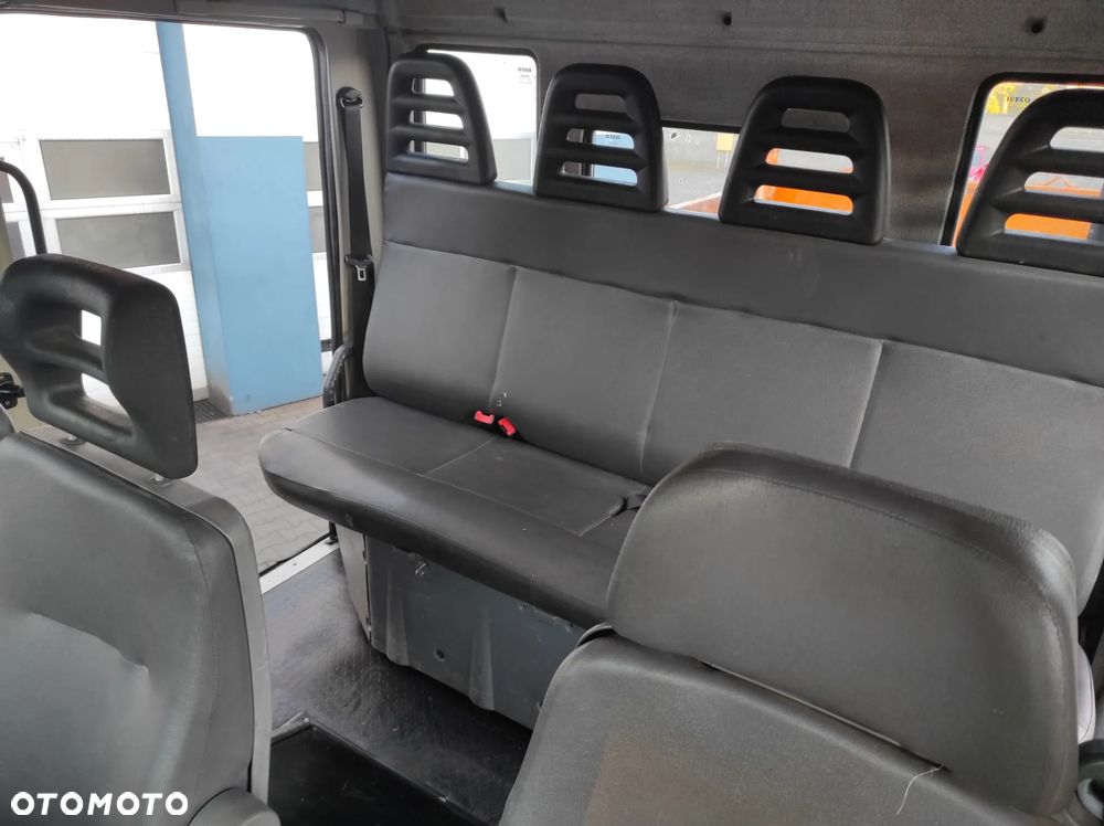 Iveco Eurocargo 120E18 Wywrotka 3str Doka/Brygadówka 7 osób - 15