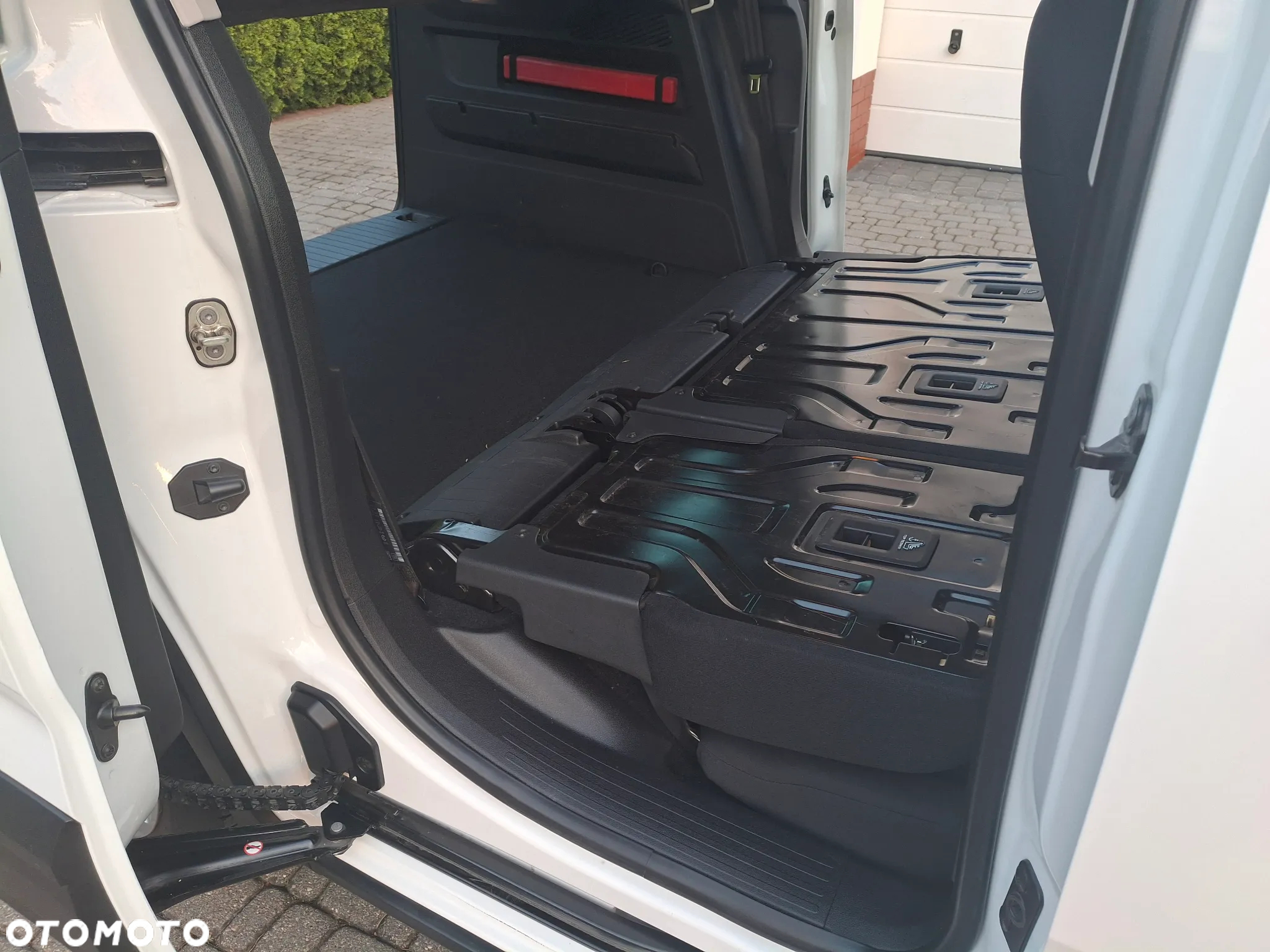 Peugeot Rifter 1.5 BlueHDI Active - 34