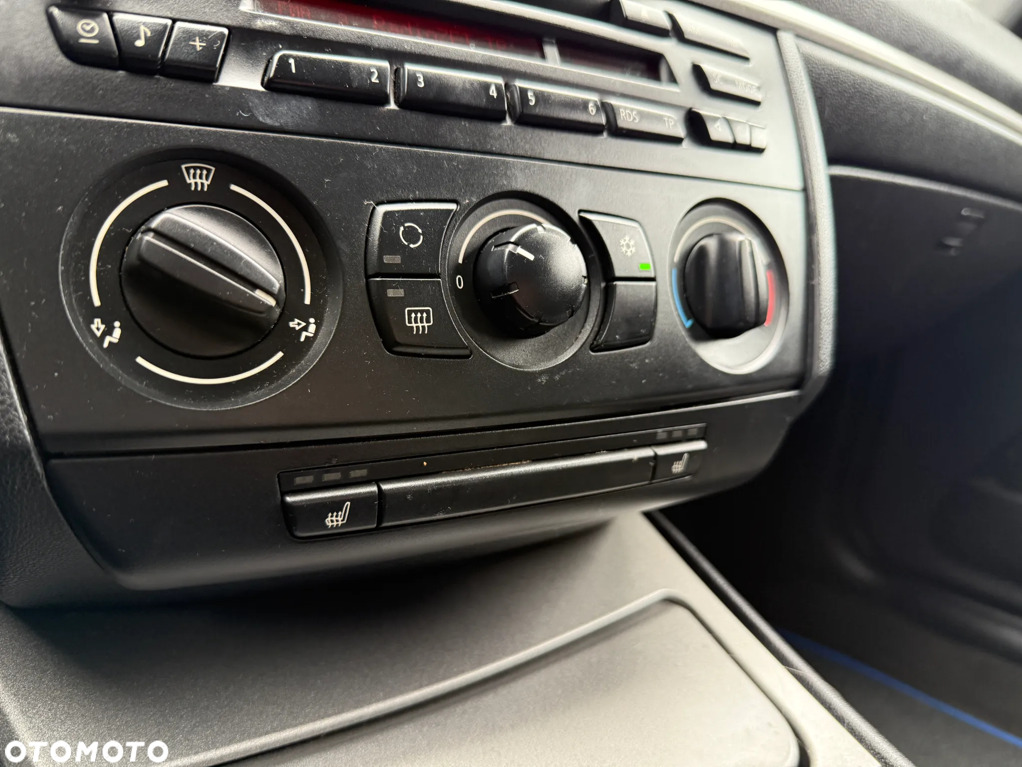 BMW Seria 1 118d - 31