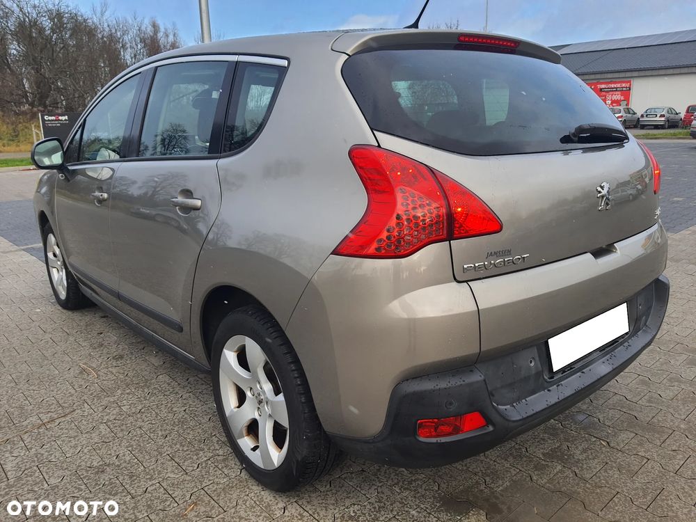 Peugeot 3008 120 VTi Premium - 9