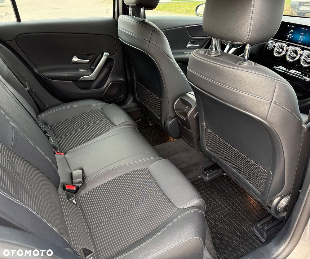 Mercedes-Benz Klasa A 220 Style 7G-DCT - 14