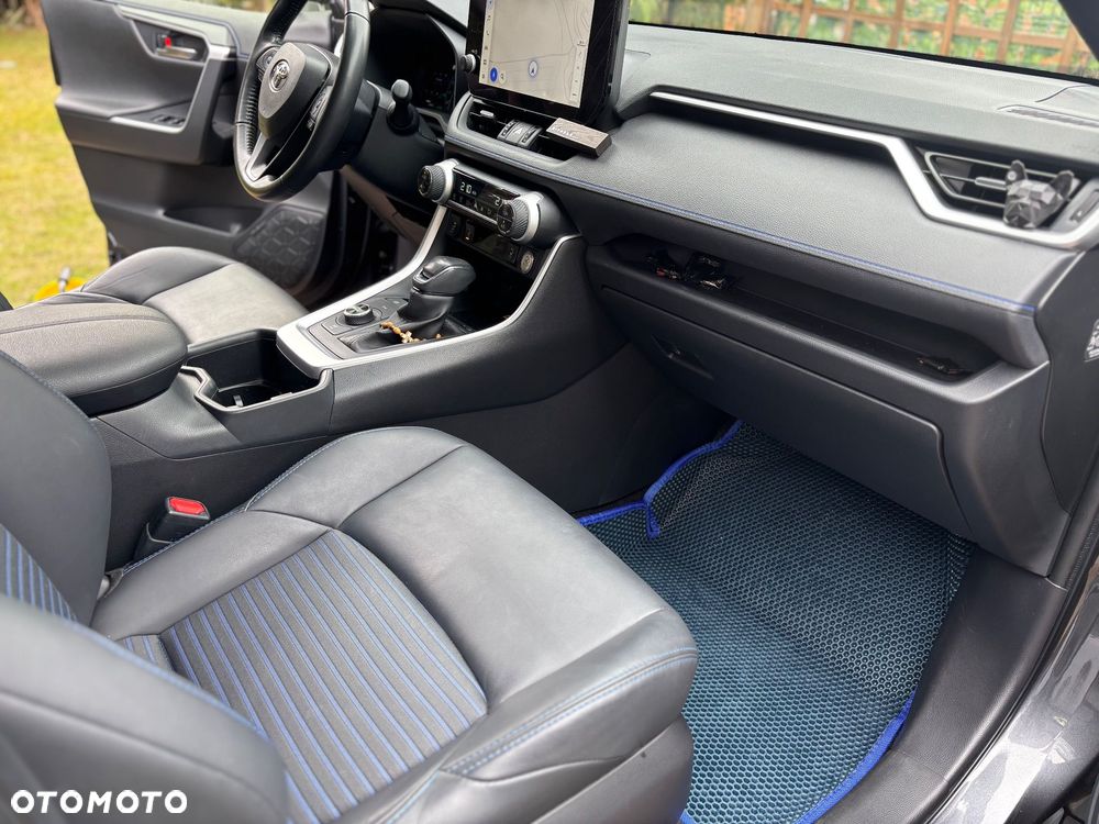 Toyota RAV4 - 15