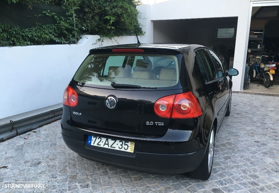 VW Golf 2.0 TDi Confortline DSG - 1