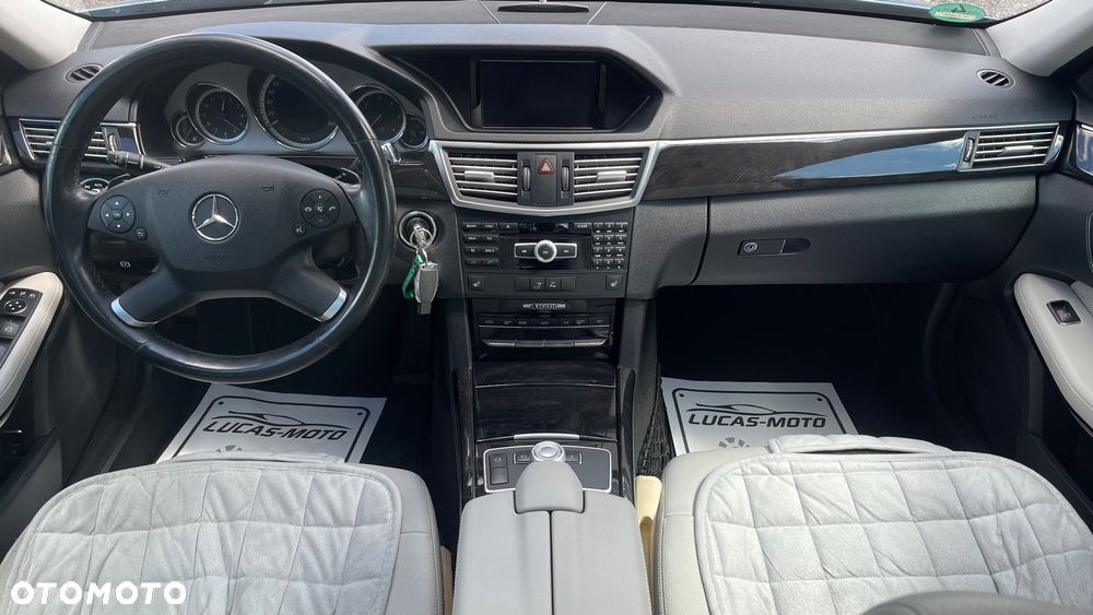 Mercedes-Benz Klasa E 350 CDI 4-Matic BlueEff Elegance - 29