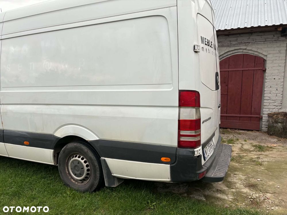Mercedes-Benz Sprinter - 5