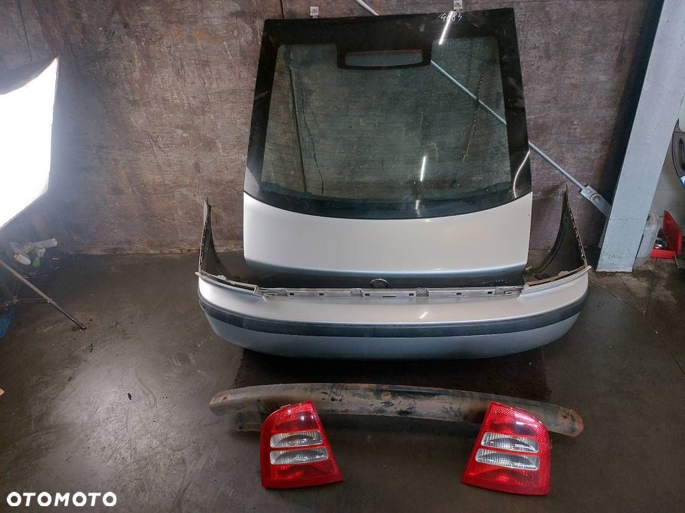 KOMPLETNY TYŁ KLAPA BAGAŻNIK LAMPY ZDERZAK OCTAVIA I LIFT 9102 LIFTBACK - 16