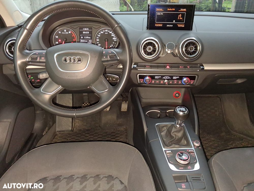 Audi A3 Sportback 1.4 TFSI S line Sportpaket - 8