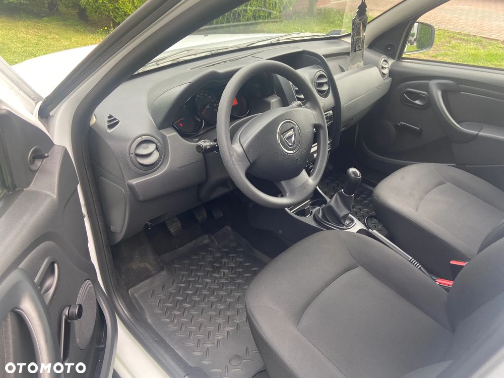 Dacia Duster 1.6 SCe Ambiance S&S - 3