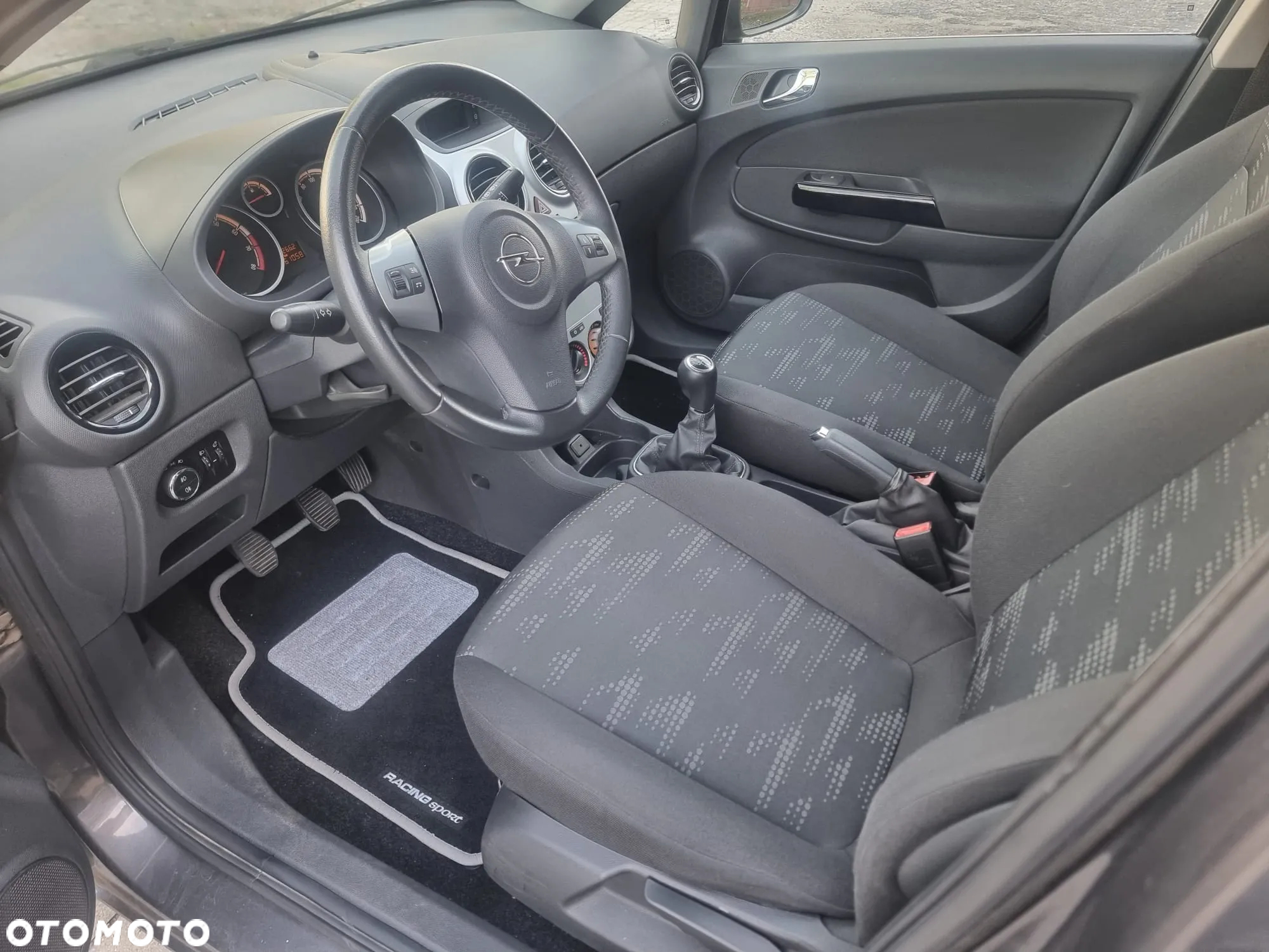 Opel Corsa - 14