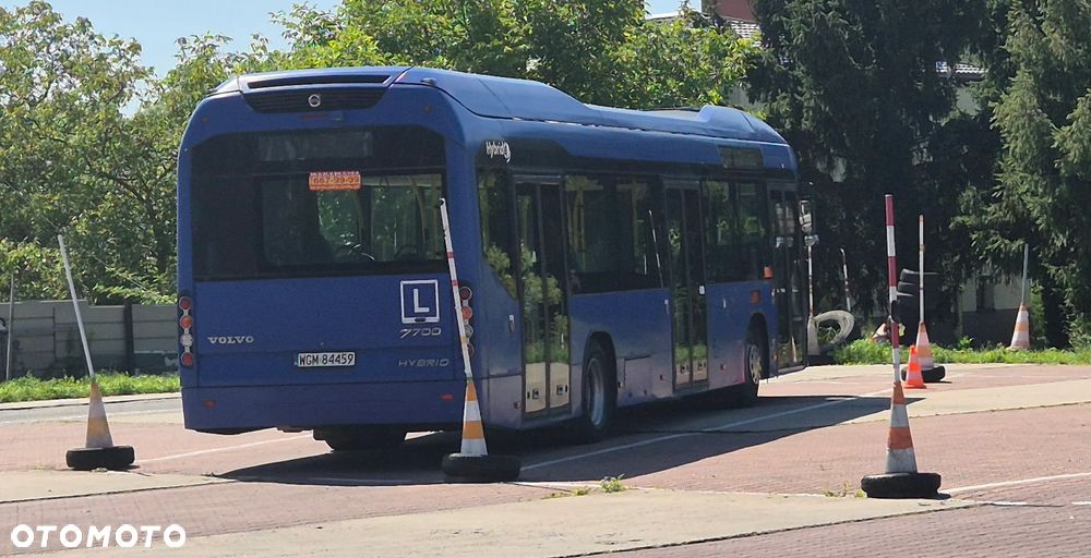 Volvo 7700 - 6