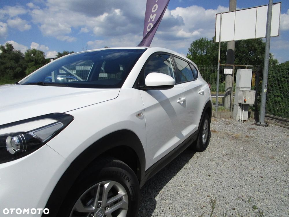 Hyundai Tucson 1.6 GDI BlueDrive Classic 2WD - 35