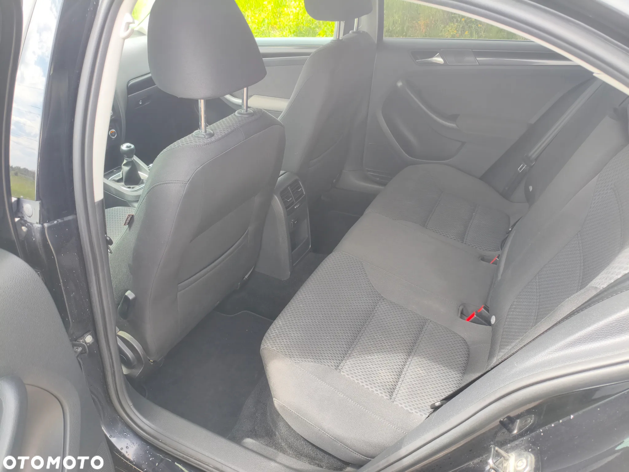Volkswagen Jetta 1.2 TSI Comfortline - 14