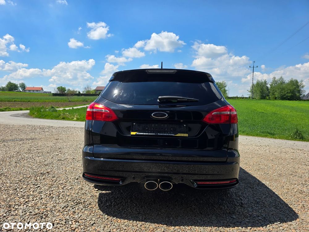 Ford Focus - 10