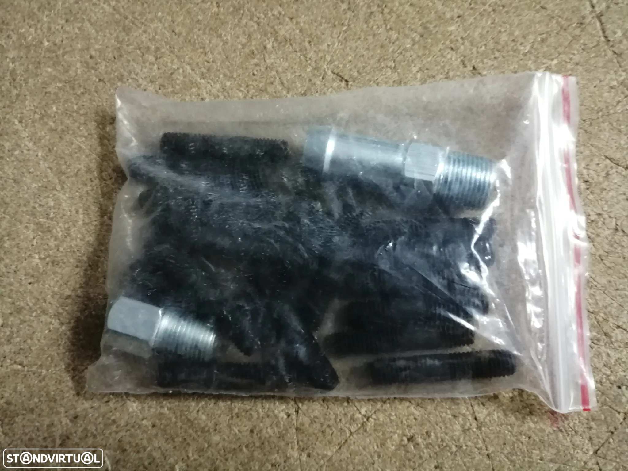 Cabeça Colaça de Motor ( NOVA ) - Mitsubishi L200 e Pajero 4D56 2.5 TD  MD348983 MD185926 - 8