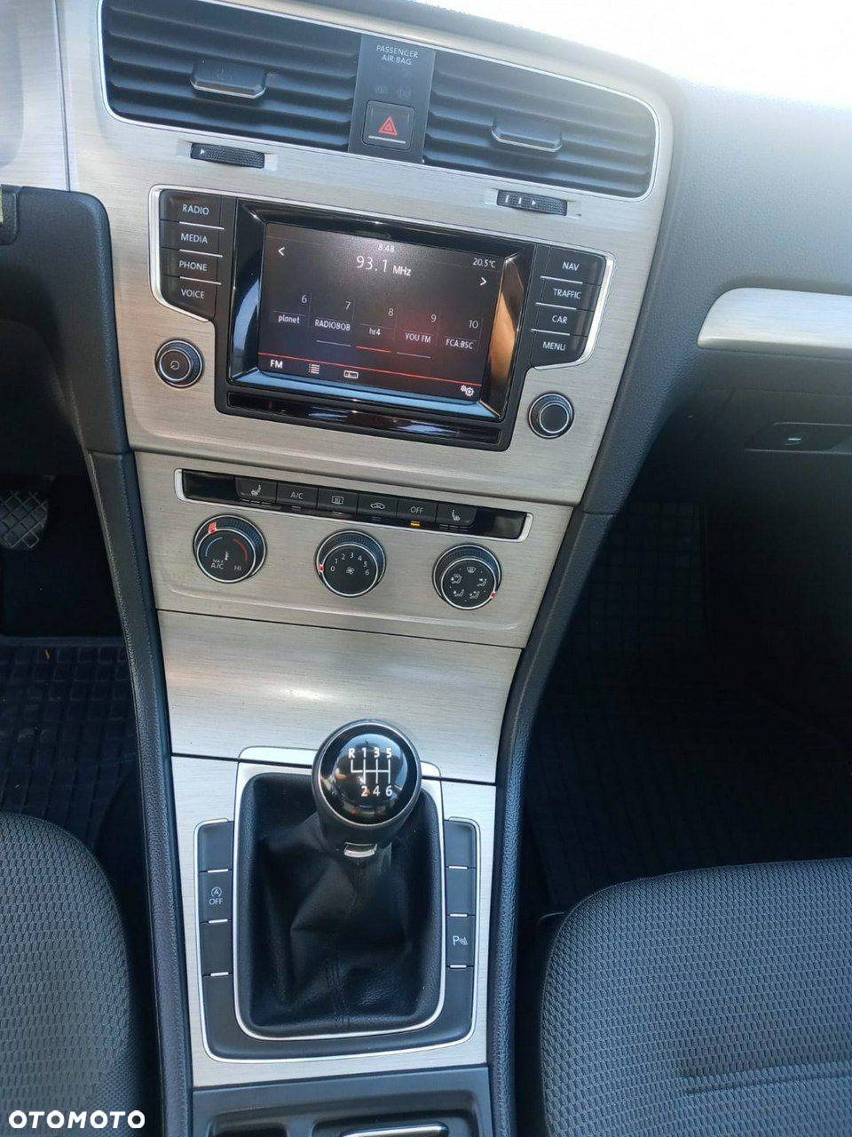 Volkswagen Golf 1.2 TSI BlueMotion Technology Comfortline - 16