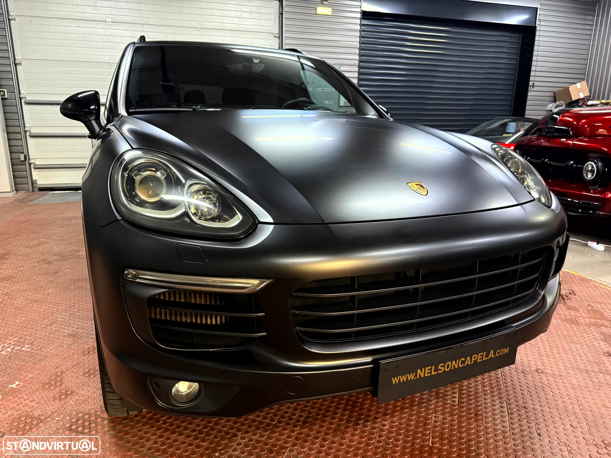 Porsche Cayenne - 8