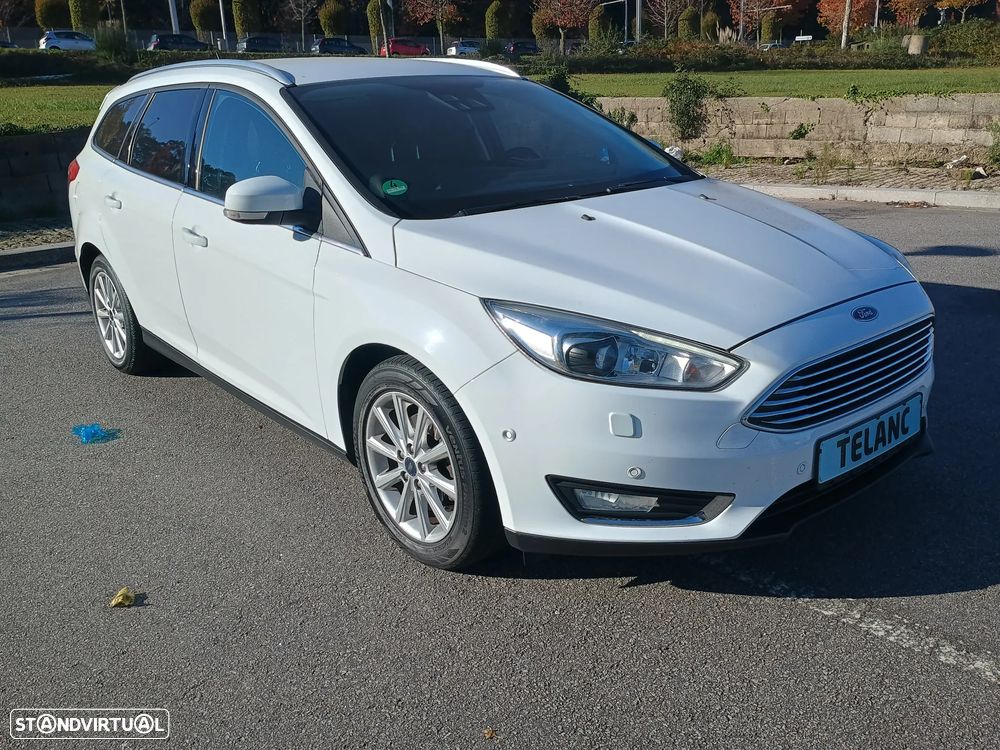 Ford Focus SW 1.0 EcoBoost S&S Titanium - 8