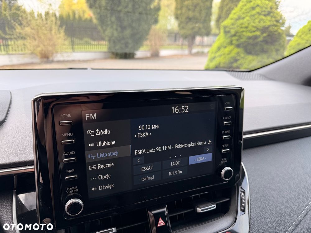 Toyota Corolla 1.8 Hybrid Comfort - 19