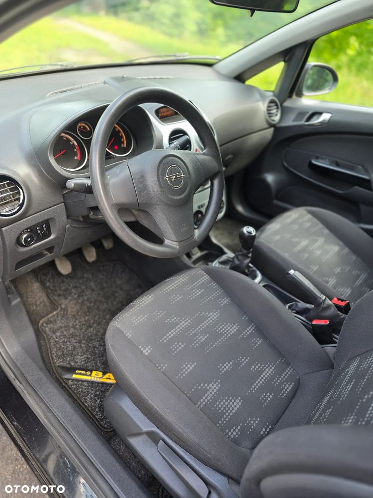 Opel Corsa 1.4 16V Active - 6