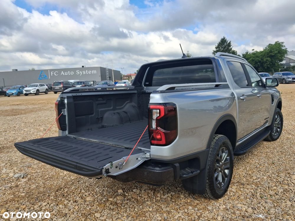 Ford Ranger 2.0 EcoBlue Bi-Turbo 4x4 DC Wildtrak - 4