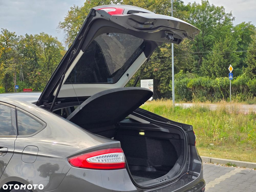 Ford Mondeo 1.5 EcoBoost Gold X (Trend) - 36