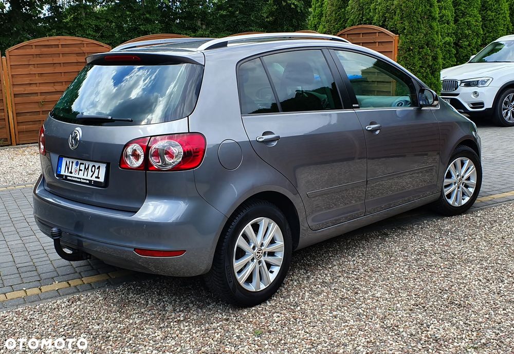 Volkswagen Golf Plus - 10