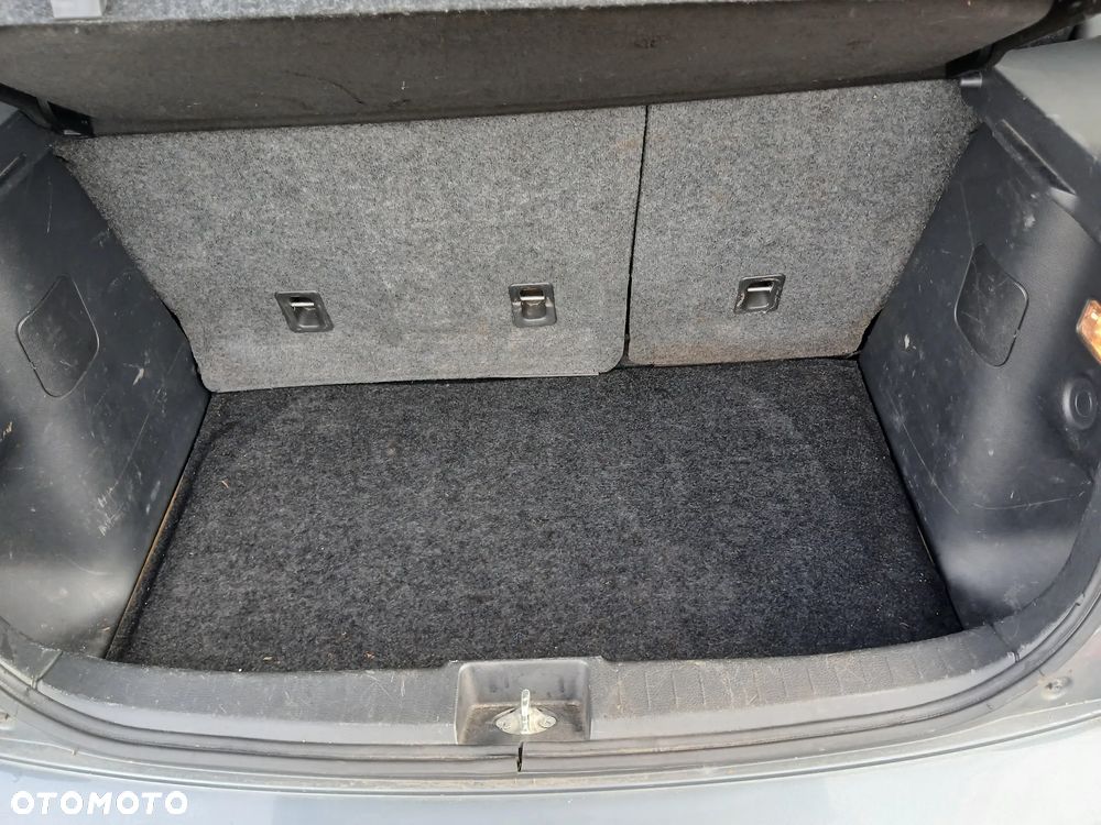 Suzuki SX4 - 17
