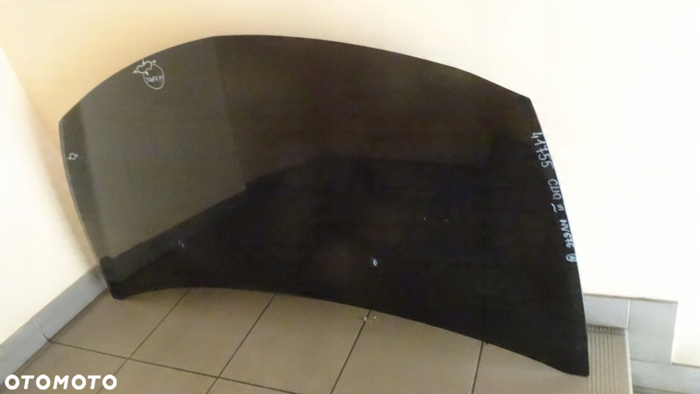 CLIO 3 III MASKA NV676 - 9