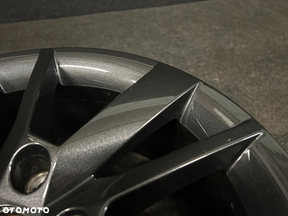 Alufelga Skoda Octavia III 17 cali 5x112 1szt. 5E0601025CC - 4