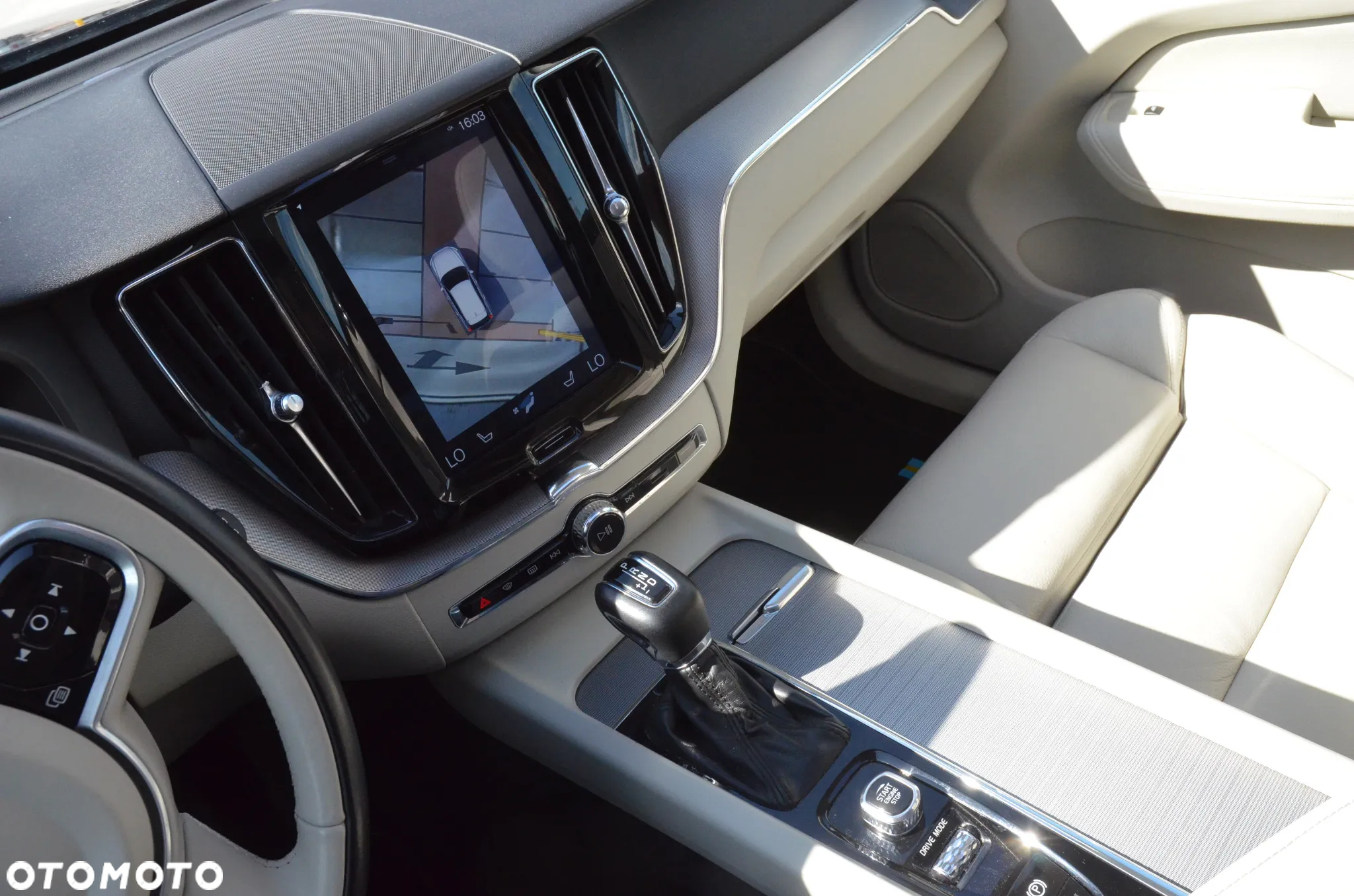 Volvo XC 60 T5 AWD Inscription - 27