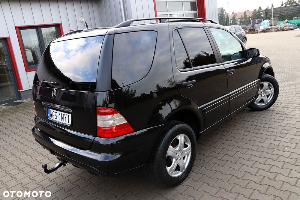 Mercedes-Benz ML - 10