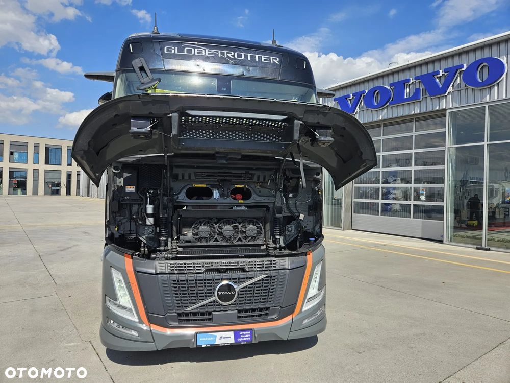 Volvo FH4 AERO 4x2 460 KM GLOBETROTTER XL LOW DECK - 6