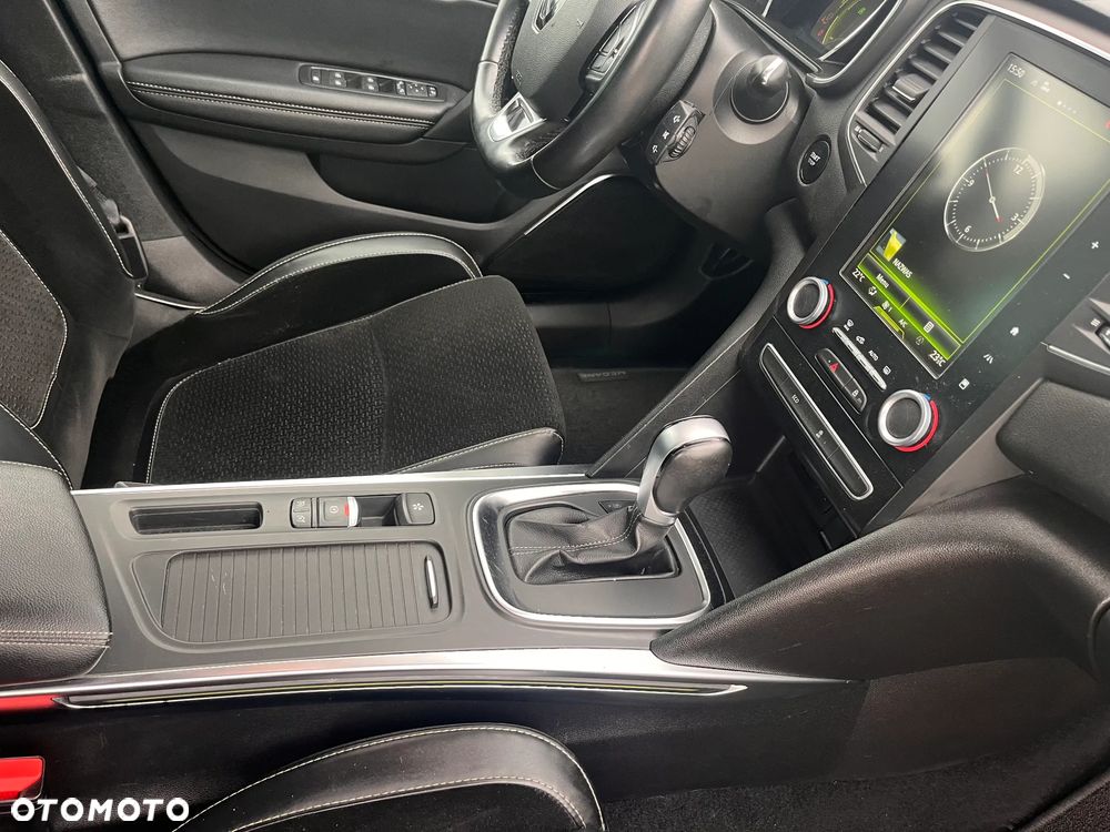 Renault Megane 1.5 dCi Limited EDC EU6 - 23