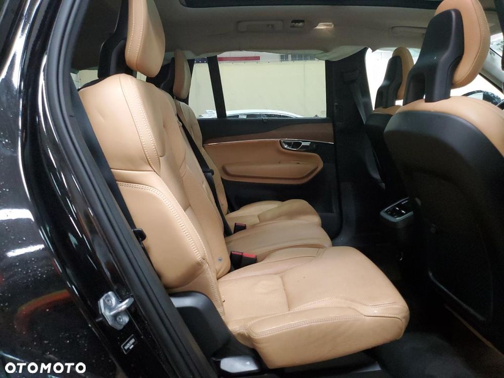 Volvo XC 90 T6 AWD Inscription - 32