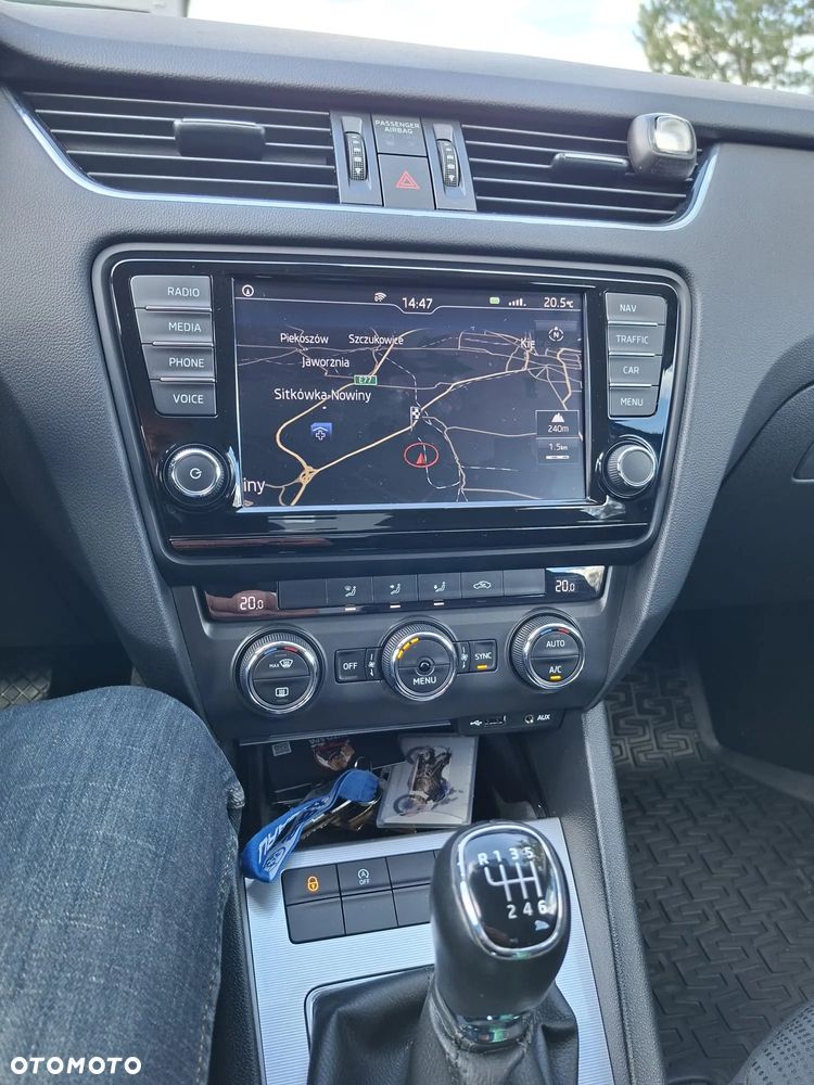 Skoda Octavia 1.4 TSI Ambition - 19