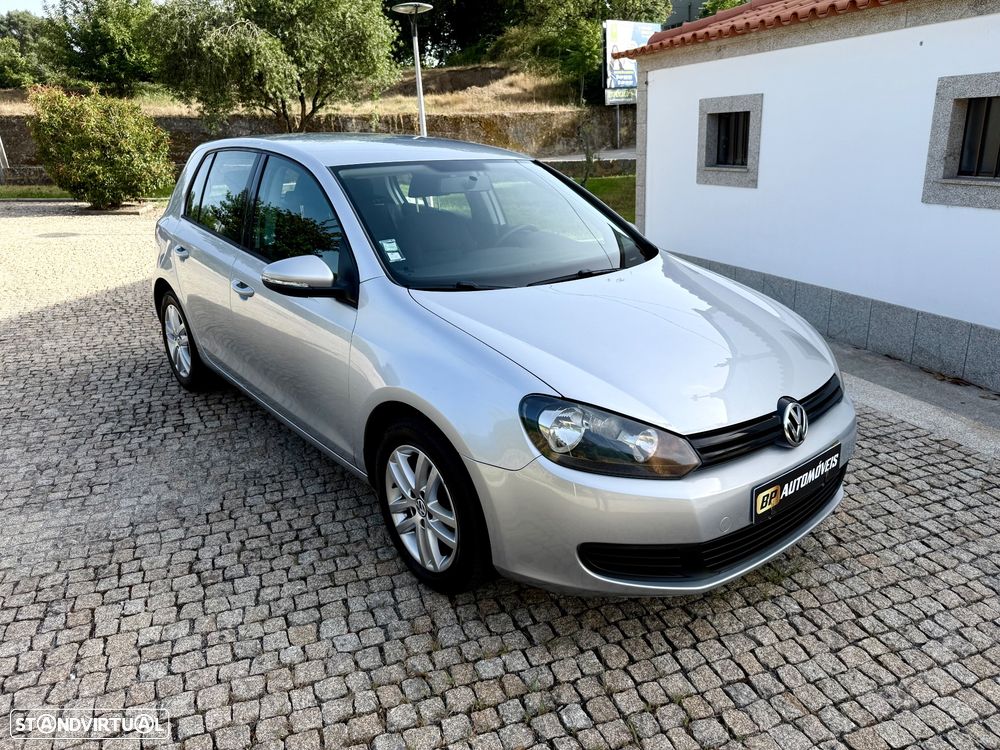 VW Golf 1.6 TDi Highline - 12