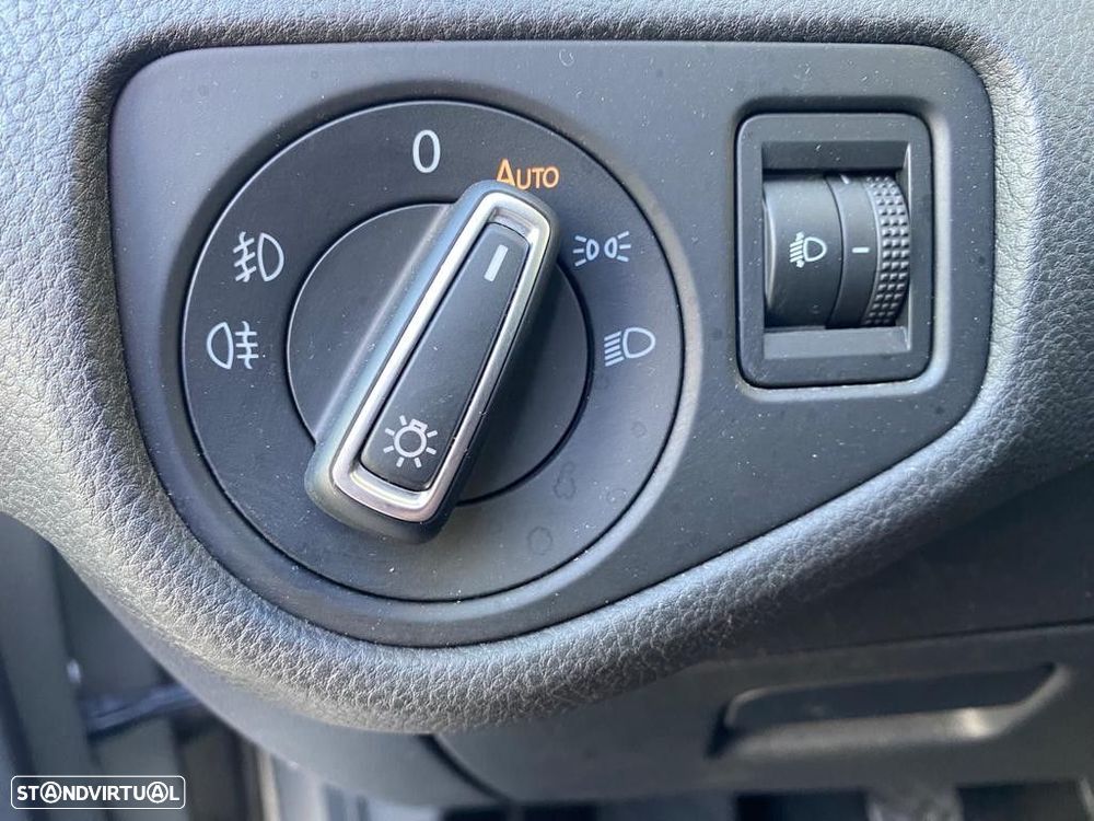 VW Golf Variant 1.6 TDi Confortline - 40