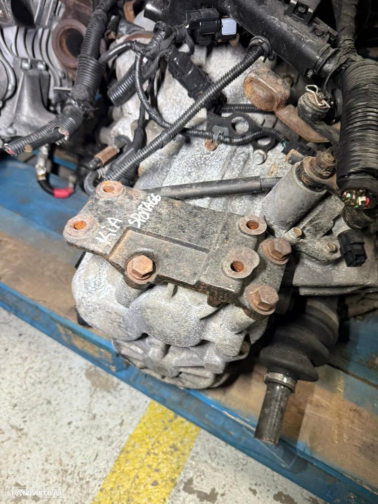 Caixa de Velocidades Hyundai Matrix/Accent/Getz /Kia Cerato/Rio 1.5 Crdi Ref: D4FA - 2