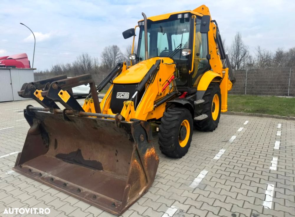 JCB 3CX - 1