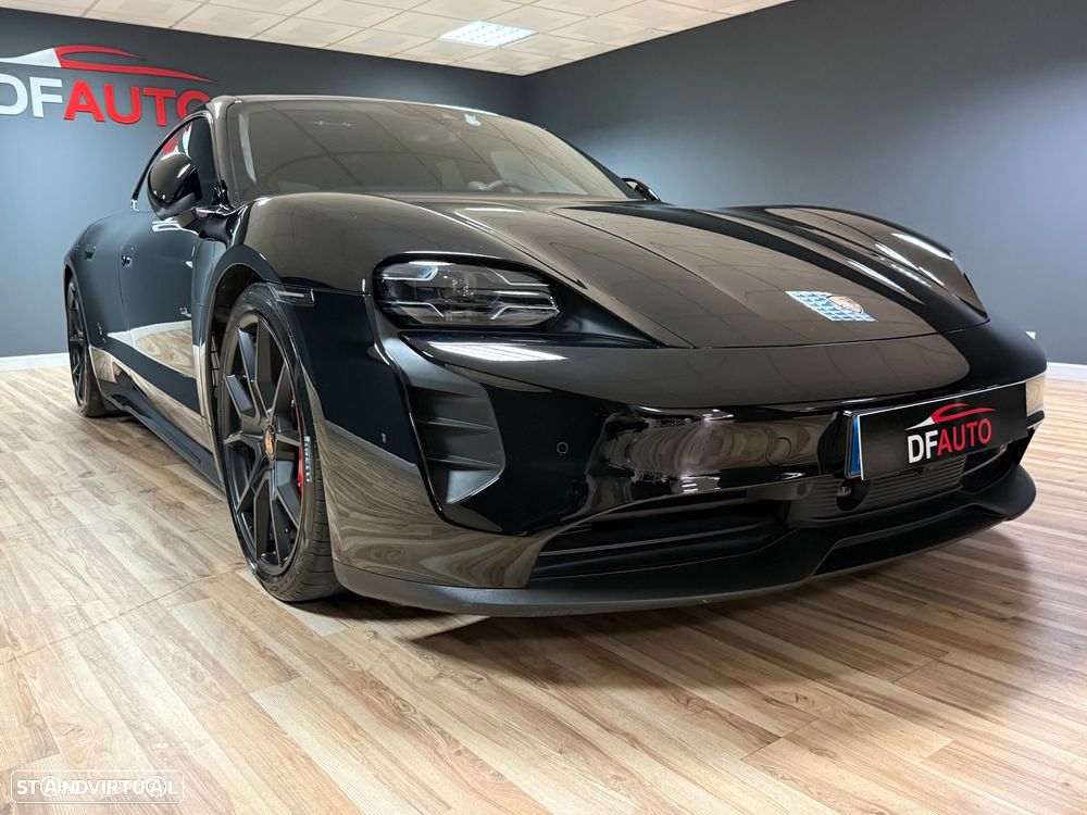 Porsche Taycan Sport Turismo GTS - 4
