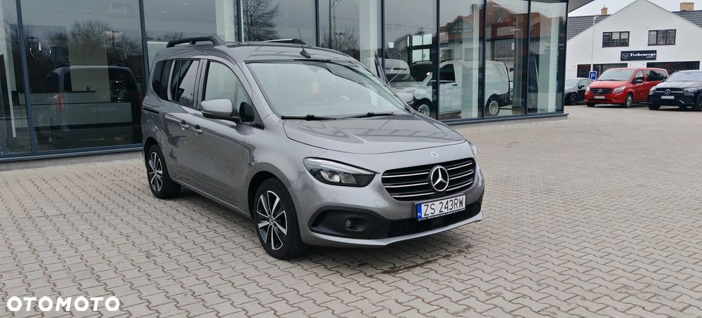 Mercedes-Benz Klasa T 180 d Progressive - 1