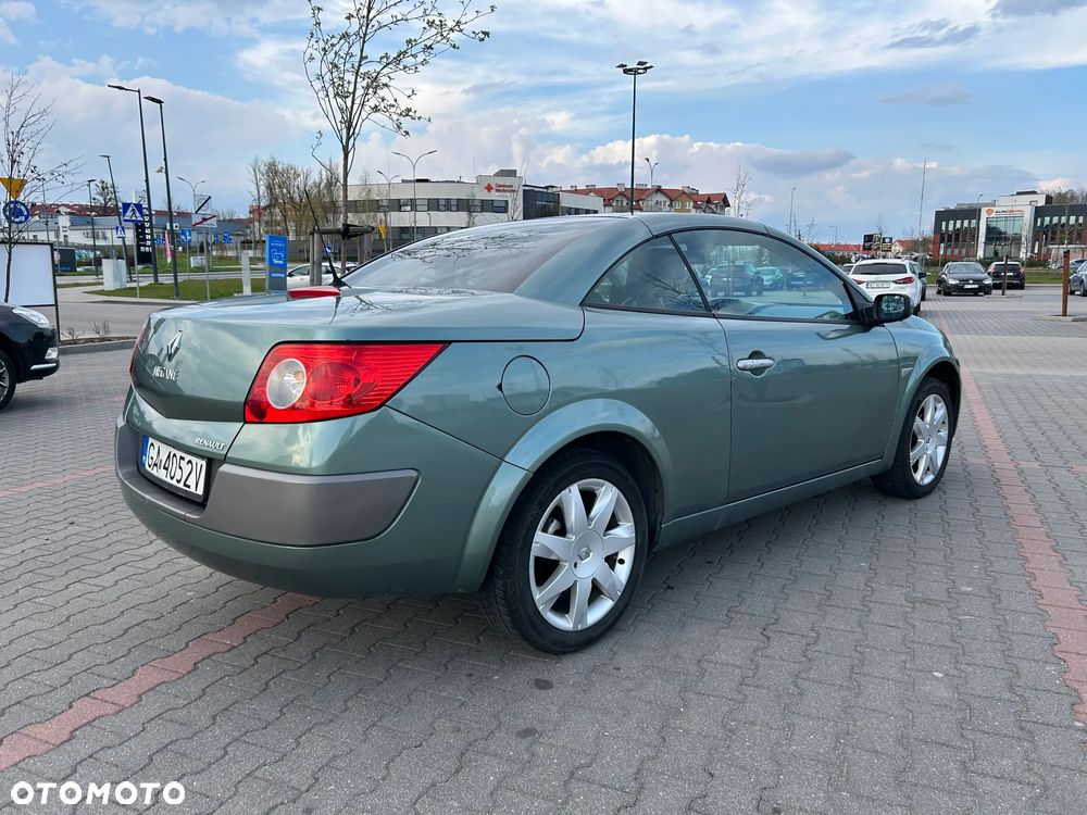 Renault Megane 1.6 Dynamique - 14