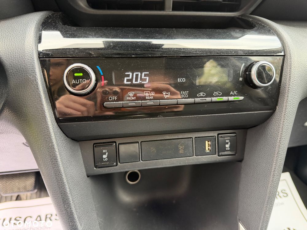 Toyota Yaris Cross Hybrid 1.5 Comfort - 27