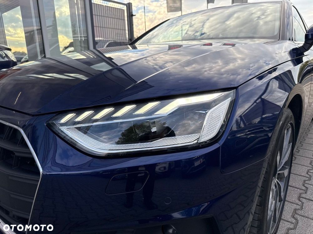Audi A4 Avant 35 TFSI mHEV Advanced S tronic - 39