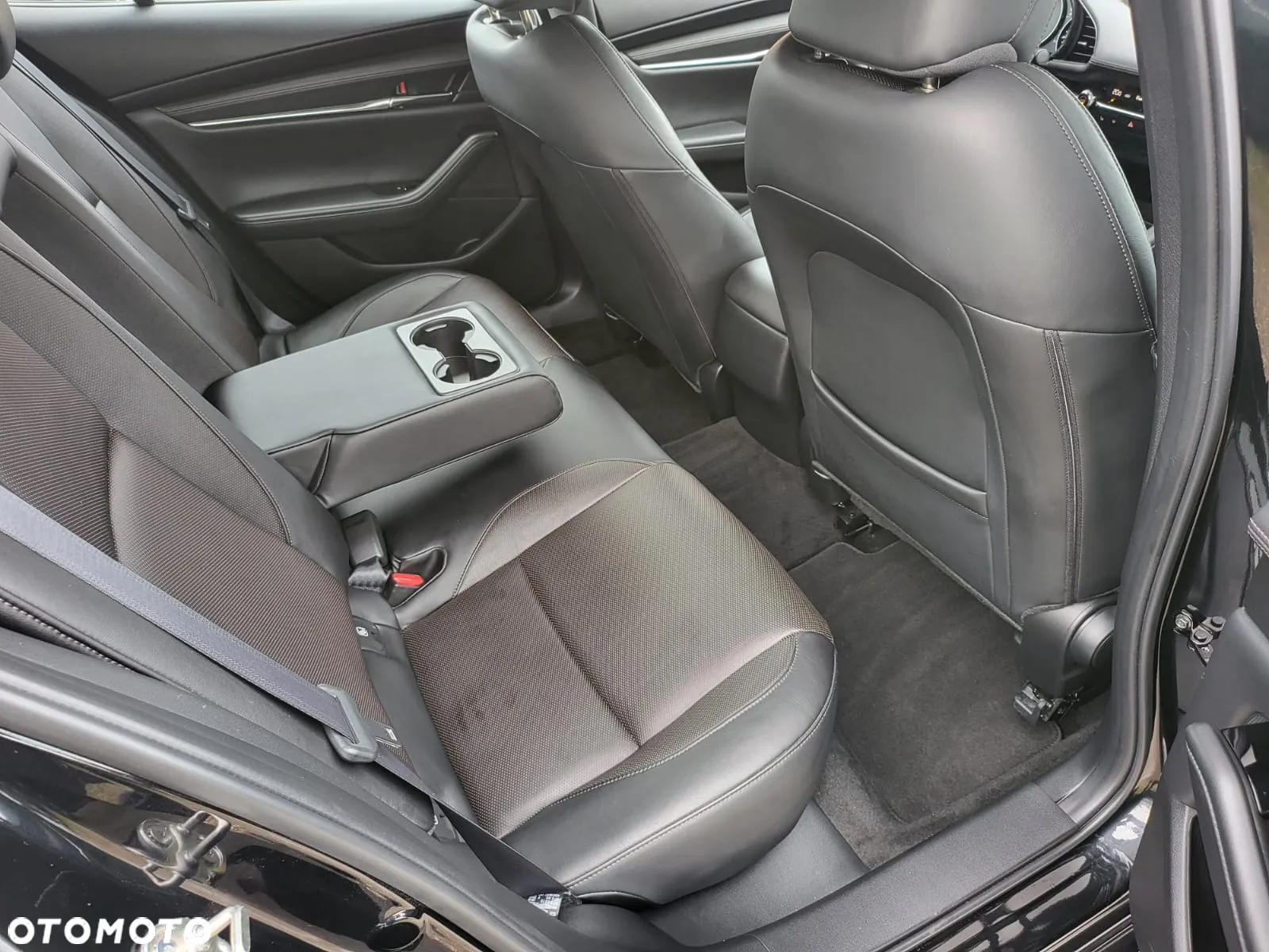 Mazda 3 FASTBACK e-SKYACTIV-G 122 M HYBRID PRIME-LINE - 33